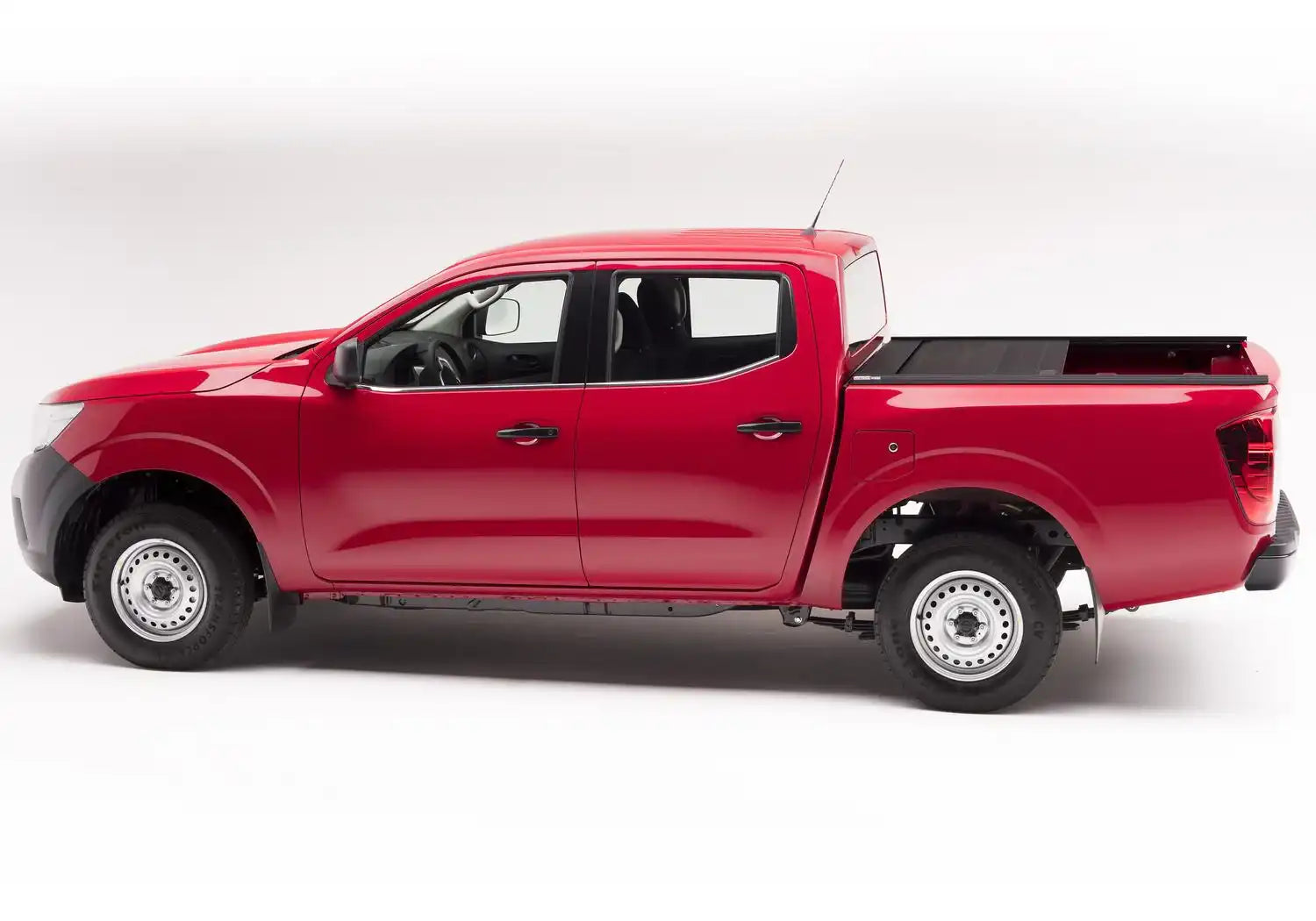 RX_ProMX_NissanNavara_Half4.jpg