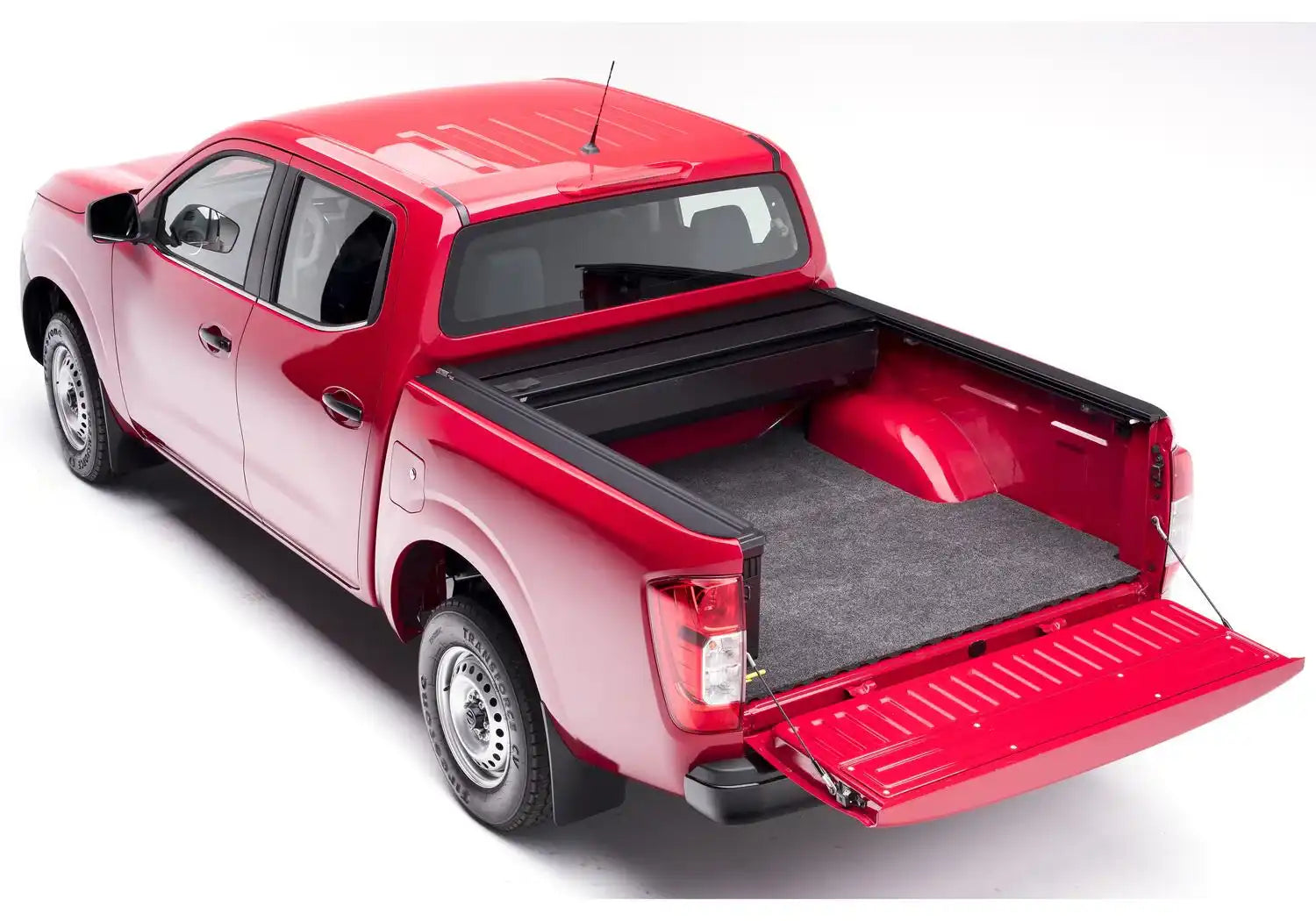 RX_ProMX_NissanNavara_Open1.jpg