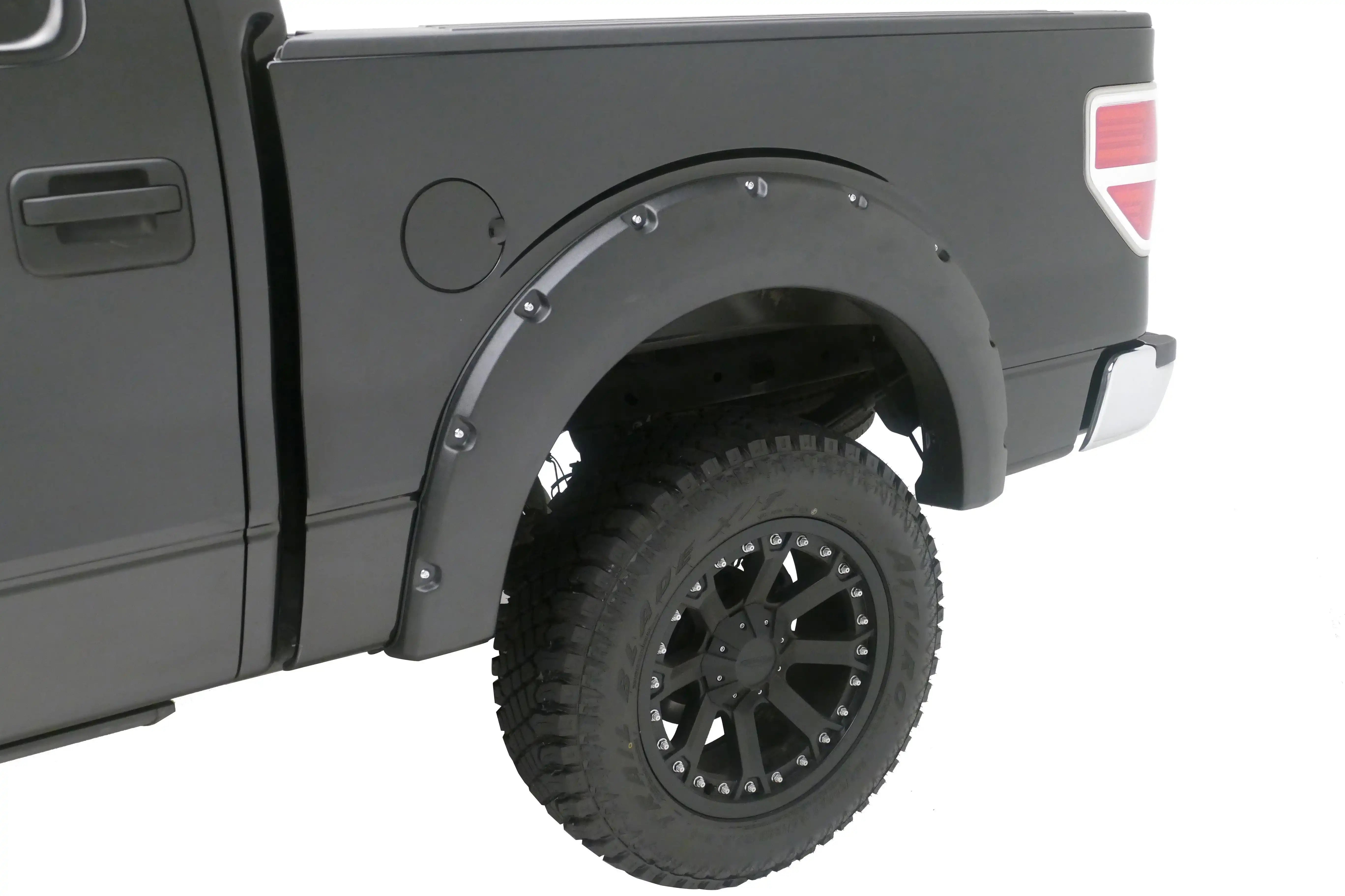 T84_PFFC3004T_Fender Flare_Textured_Rear Fender_2.jpg