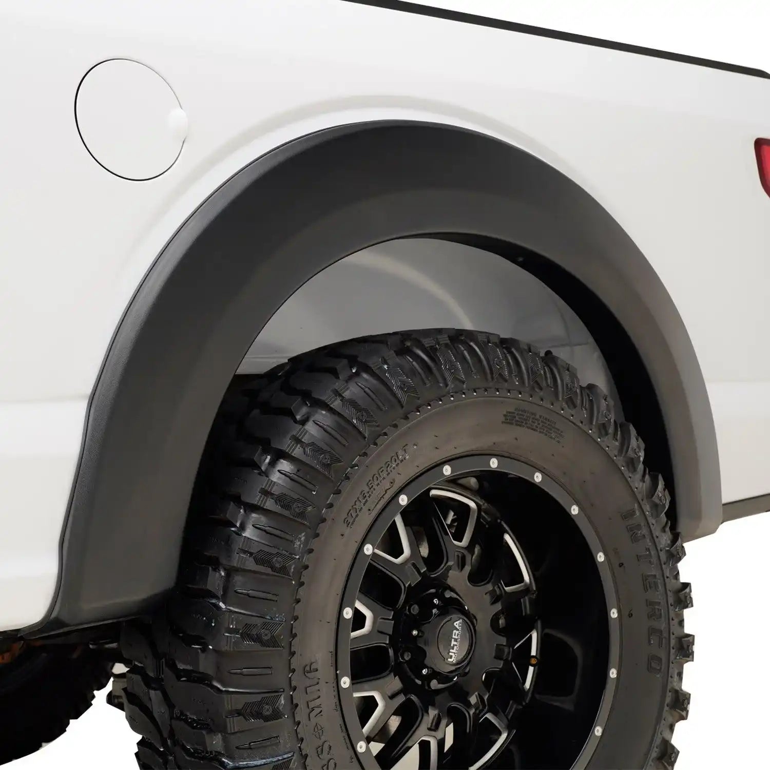 T84_PFFF3010S_Fender Flare_Smooth_Rear Fender_2.jpg