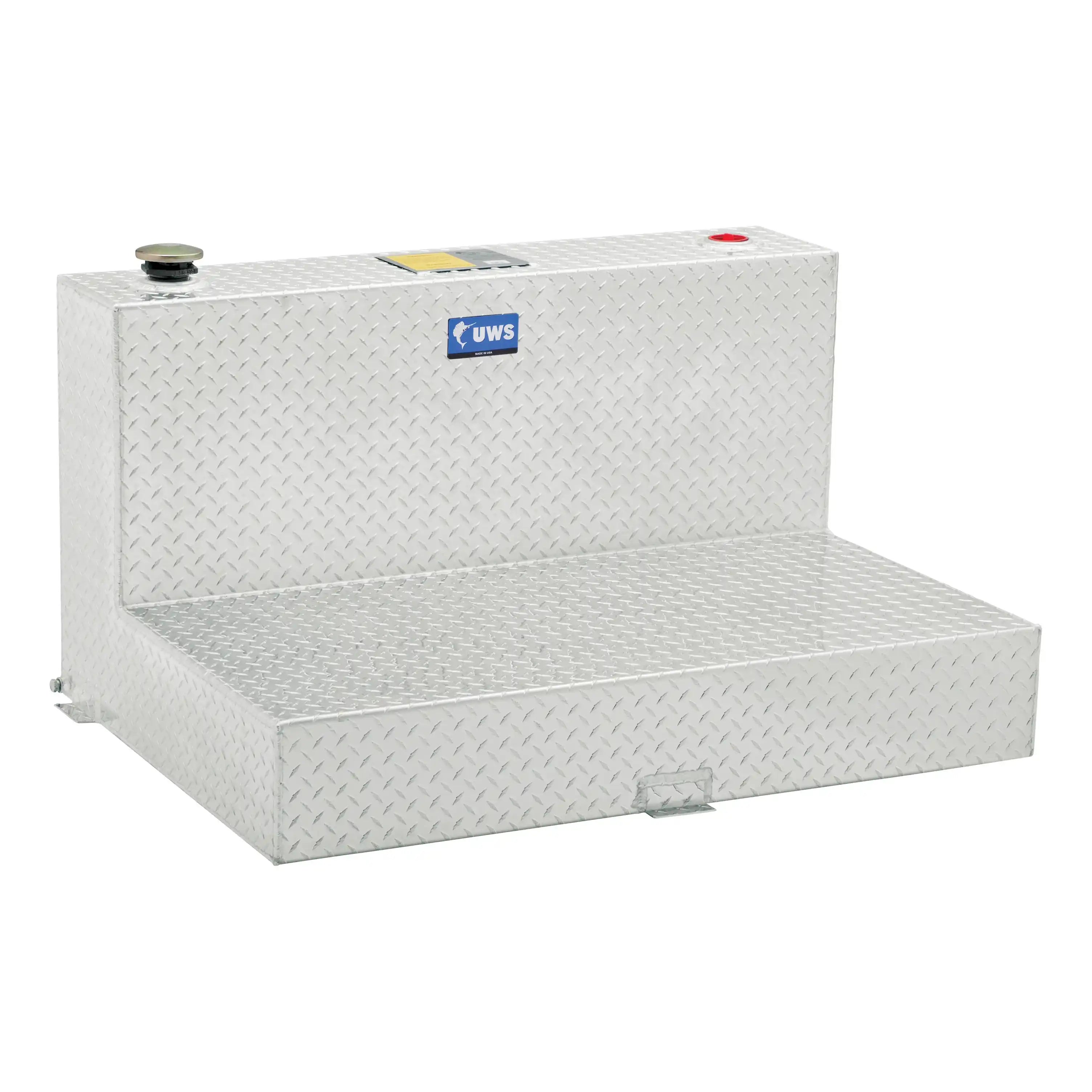 TT-50-L-T-P_3008x1990_a.jpg