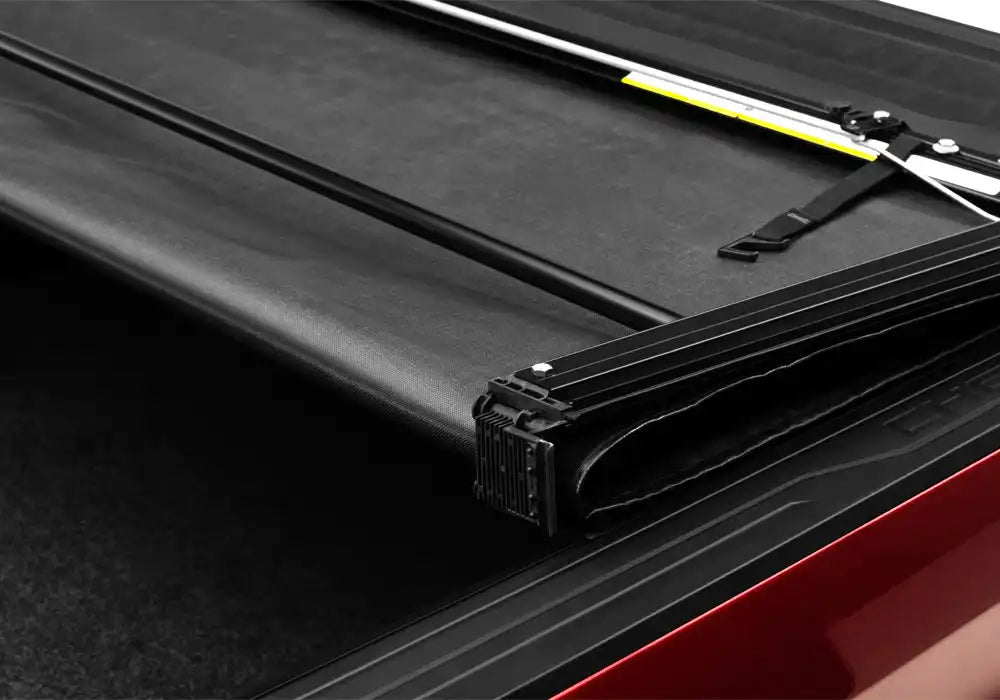 TX_Deuce_2019Chevy_Details_05Hinge.jpg