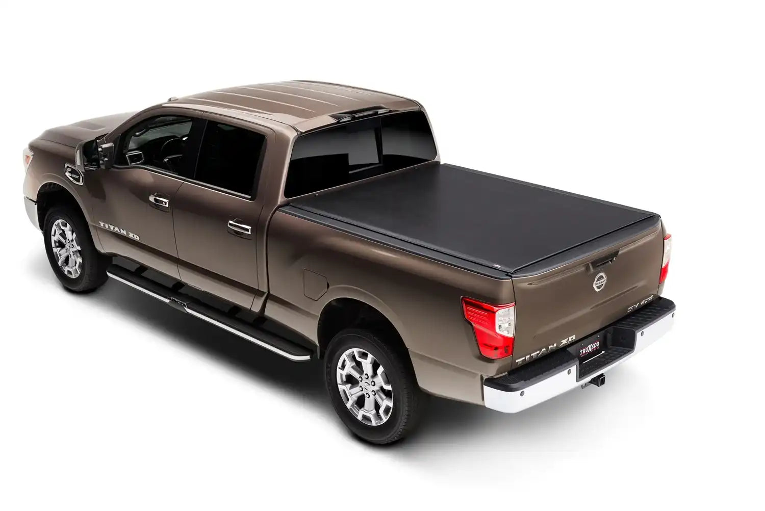 TX_LoPro_2016Nissan_Titan_Closed.jpg