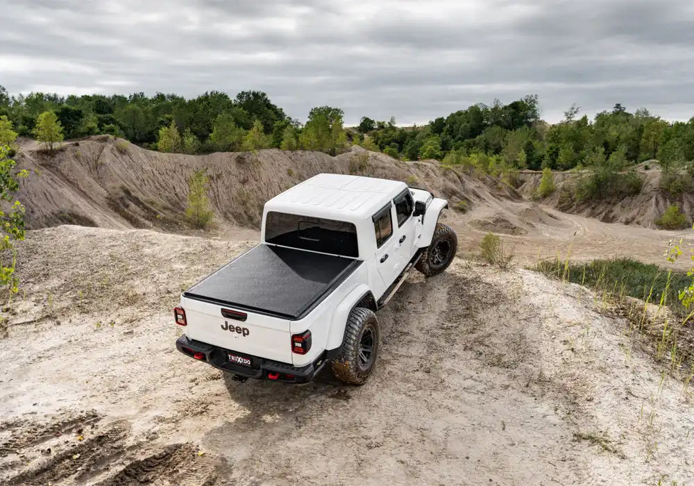 TX_LoPro_Jeep-Gladiator_Bundy-Hill.jpg