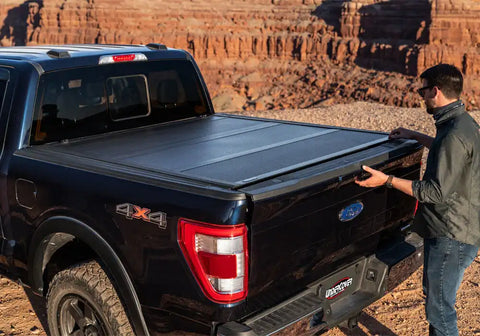 UC_ArmorFlex_21Ford-F150_DkBlue_EJS_01.jpg