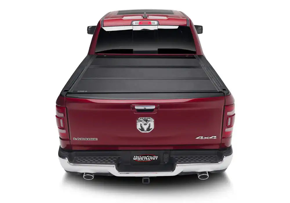 UC_ArmorFlex_Dodge-Ram-2019_Rear_01Closed.jpg