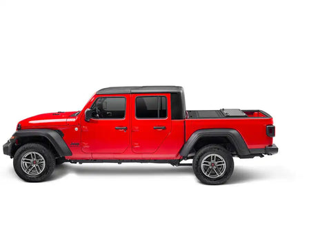 UC_Flex_20Jeep-Gladiator_Profile_02-Half.jpg