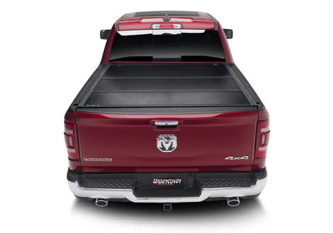 UC_Flex_Dodge-Ram-2019_Red_Rear-01Closed.jpg
