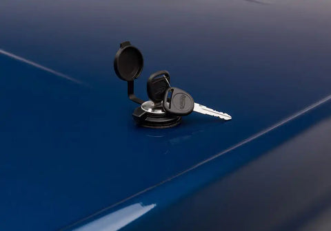 UC_LUX_Chevy_2017_Blue_Detail_Key.jpg
