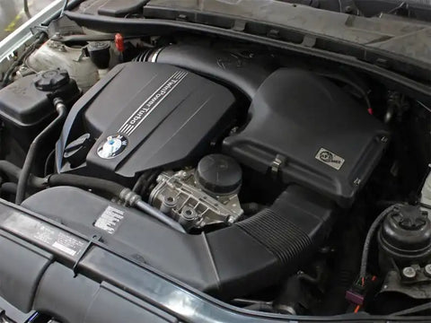 aFe 54-31918-B MagnumFORCE Intake System Cover, Black, 11-13 BMW 335i/xi E9x 3.0L N55 (t)