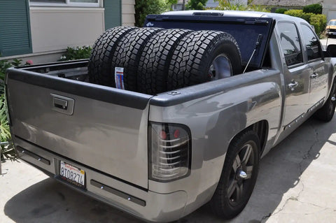 Bak Industries Fibermax Composite Hard Tonneau Cover