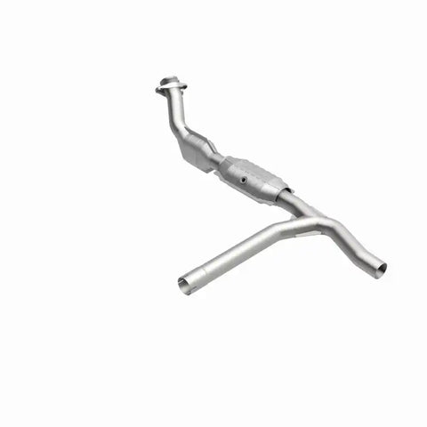 MagnaFlow Conv DF '00-'01 Ford F-150 4.6L 2wd