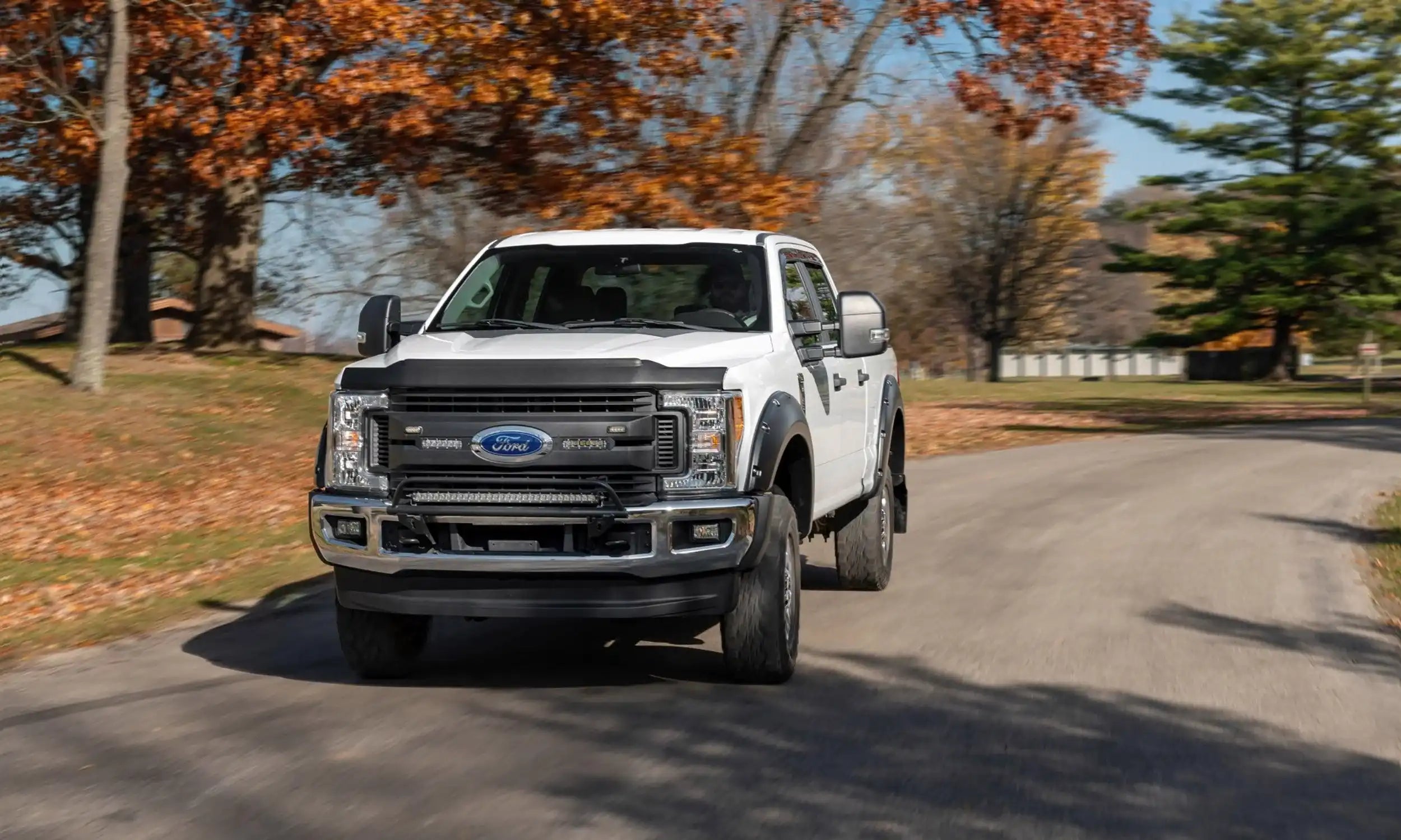bw_pocketStyleFlares_2017F250_lifestyle_20942-02.jpg