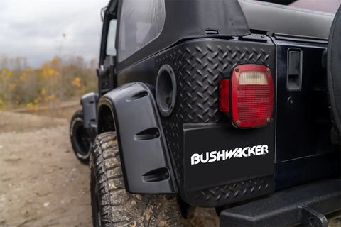 bw_trailArmor_rearCorner_blue1998jeepTJ_14004.jpg