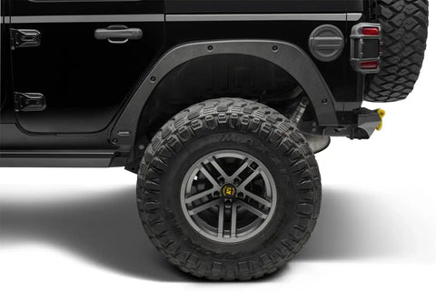 bw_trailarmor_fenderdelete_18jeepwrangler_black_rear_14096.jpg