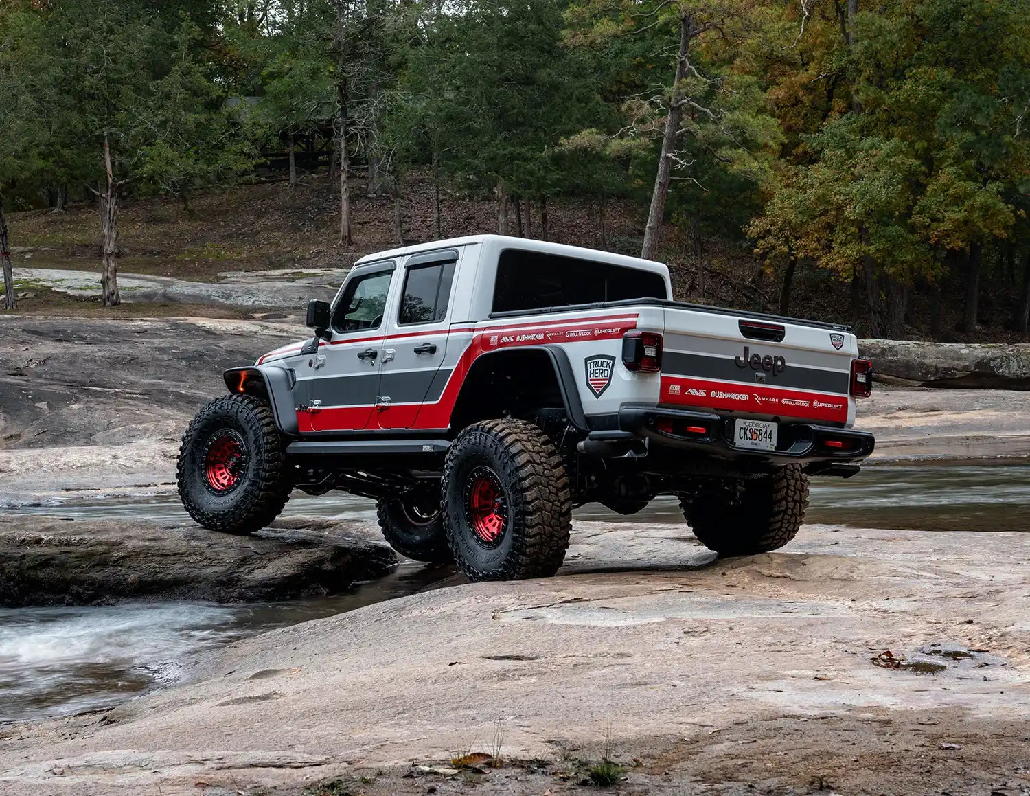 bwr_jeepflatstyle_lifestyle_2020JeepGladiator_10928-07.jpg