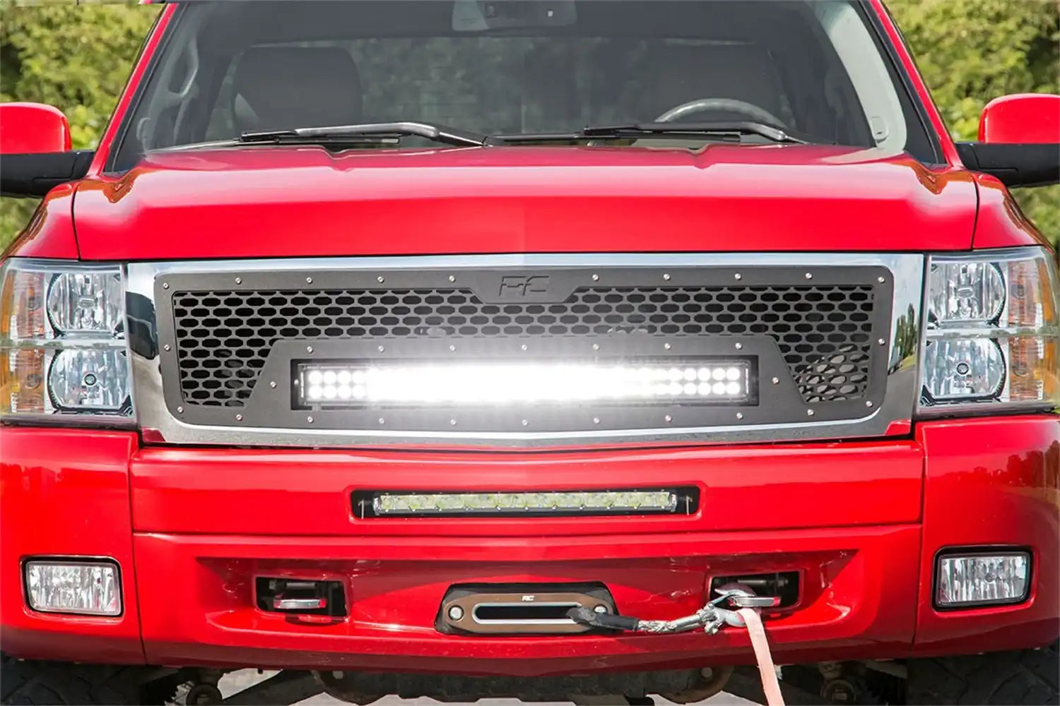 chevy-led-grille_70196-base-install-alt_1.jpg