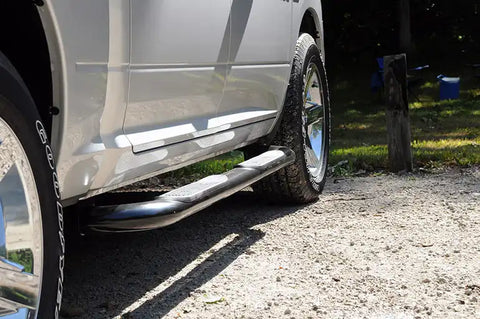 Dee Zee 3 Round Nerf Bars