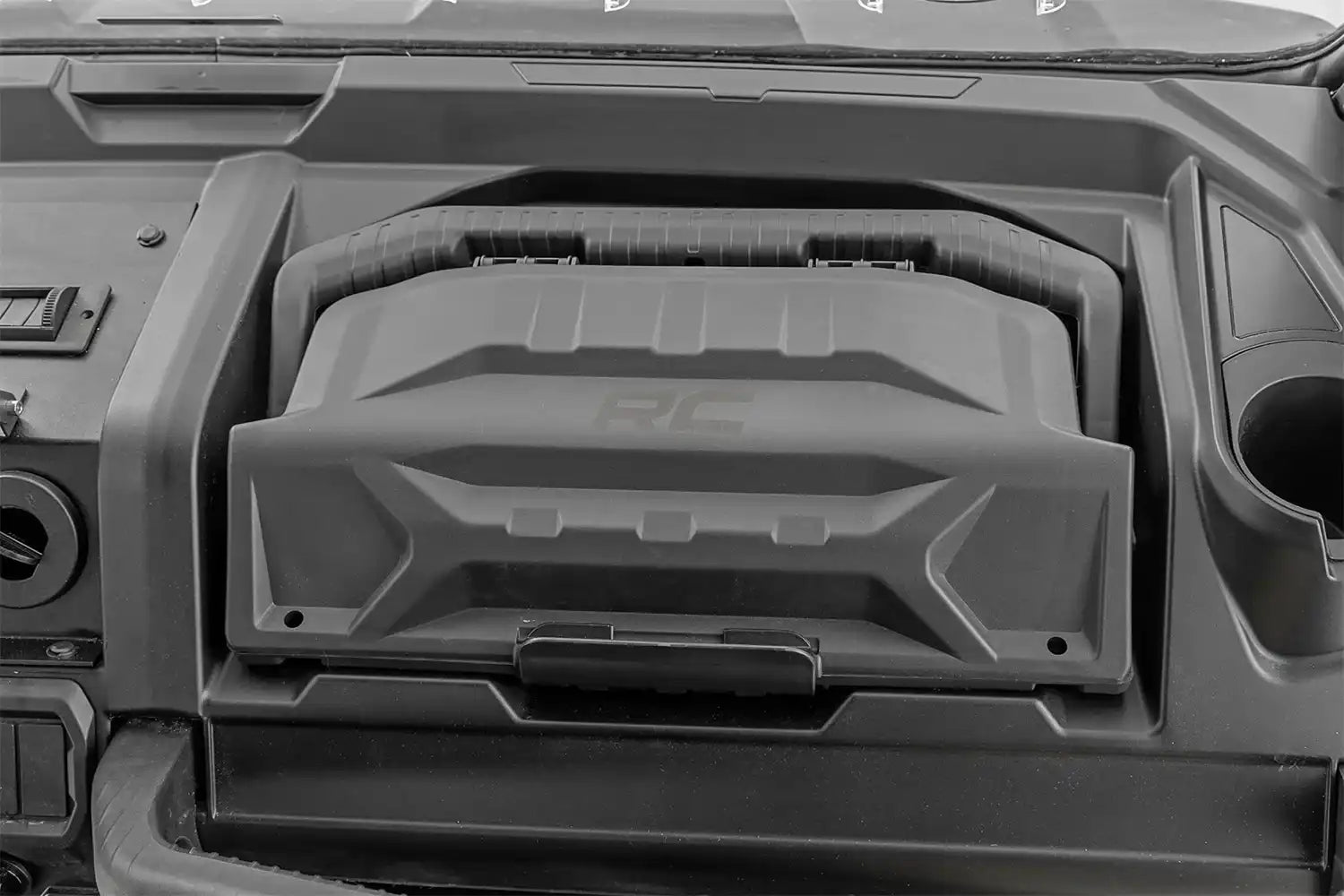 defender-dash-storage-box1.jpg