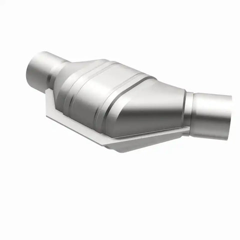 MagnaFlow Conv Univ 2 Angled Inlet