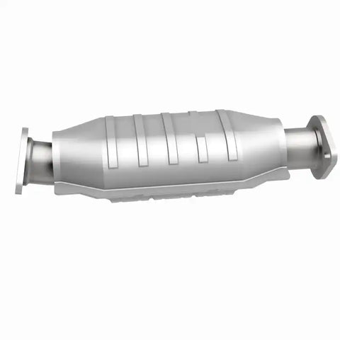 MagnaFlow Conv DF 95-96 Mazda Millenia 2.5L Rear