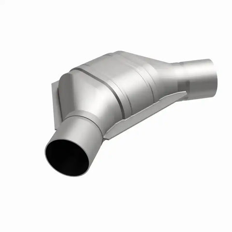 MagnaFlow Conv Univ 2.25 Angled In/Out