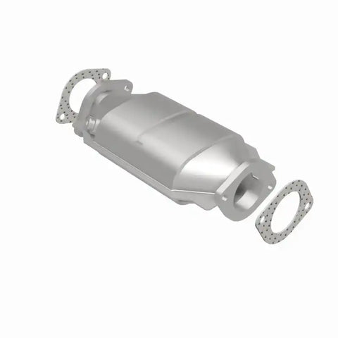 MagnaFlow Conv DF '97-'99 Nissan Maxima Rear
