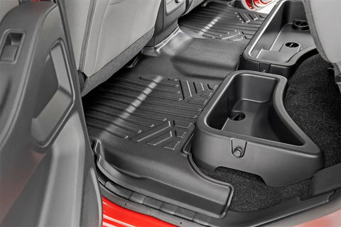 frontier-floormats-install2.jpg