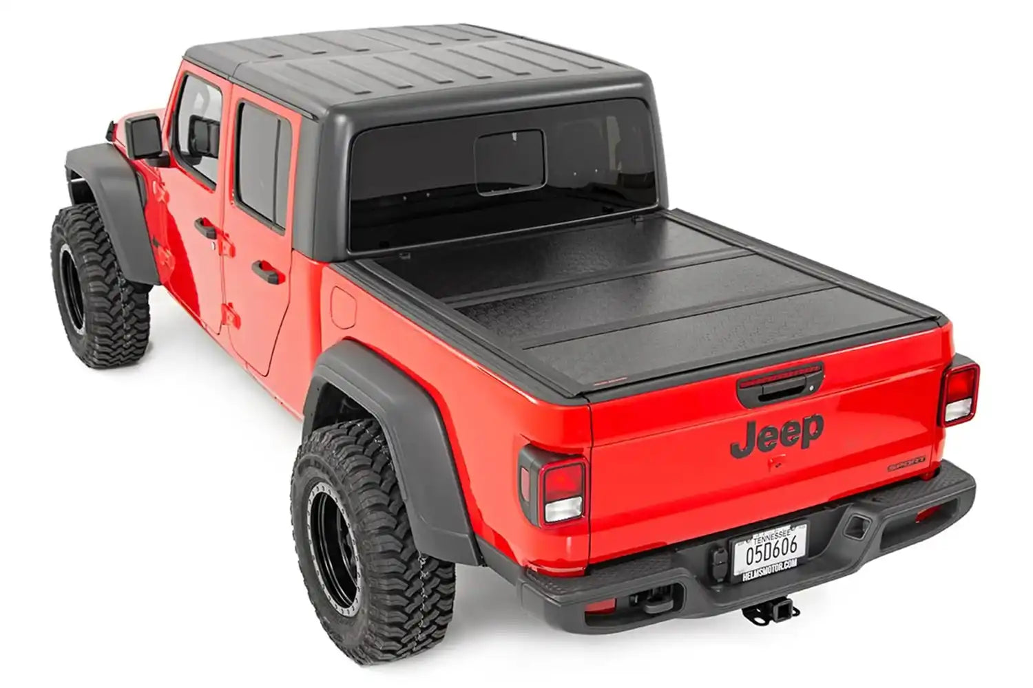 gladiator-flushcover-install3_1.jpg