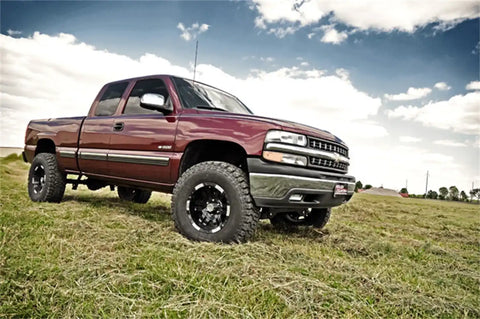 gm-lift-kit_234n2-installed_1_1.jpg