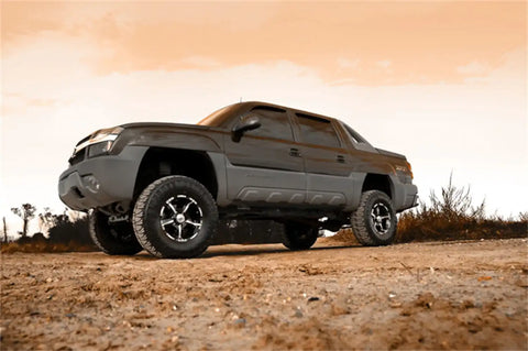 gm-lift-kit_279n2-avalanche-installed_1_1.jpg