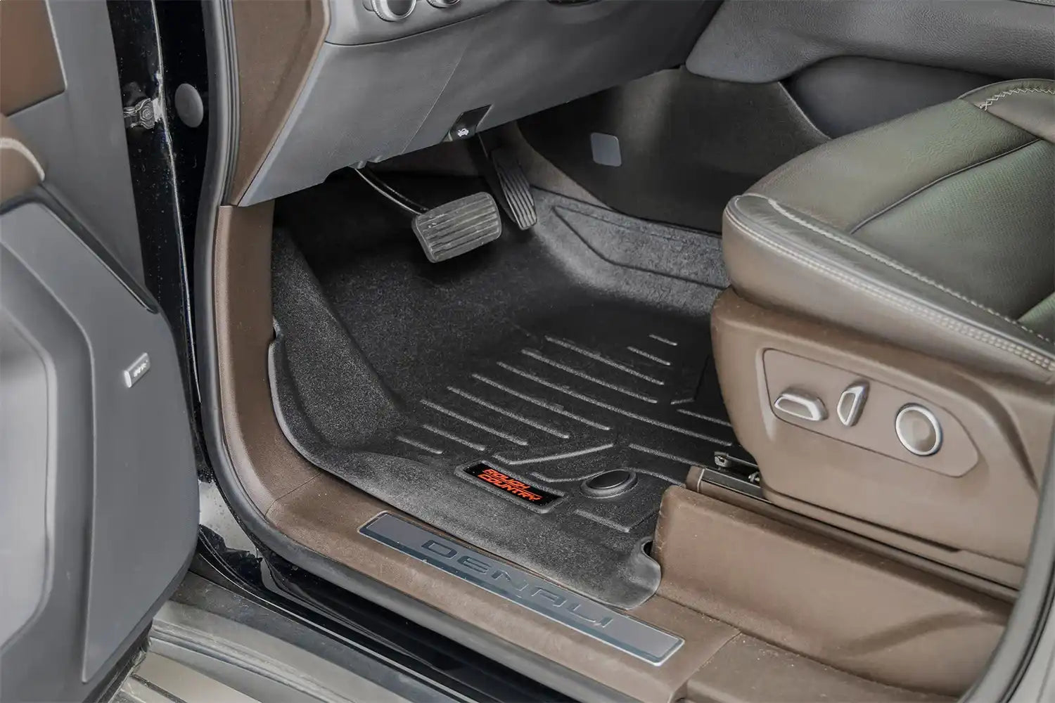 gm-tahoe-yukon-floor-mat.jpg