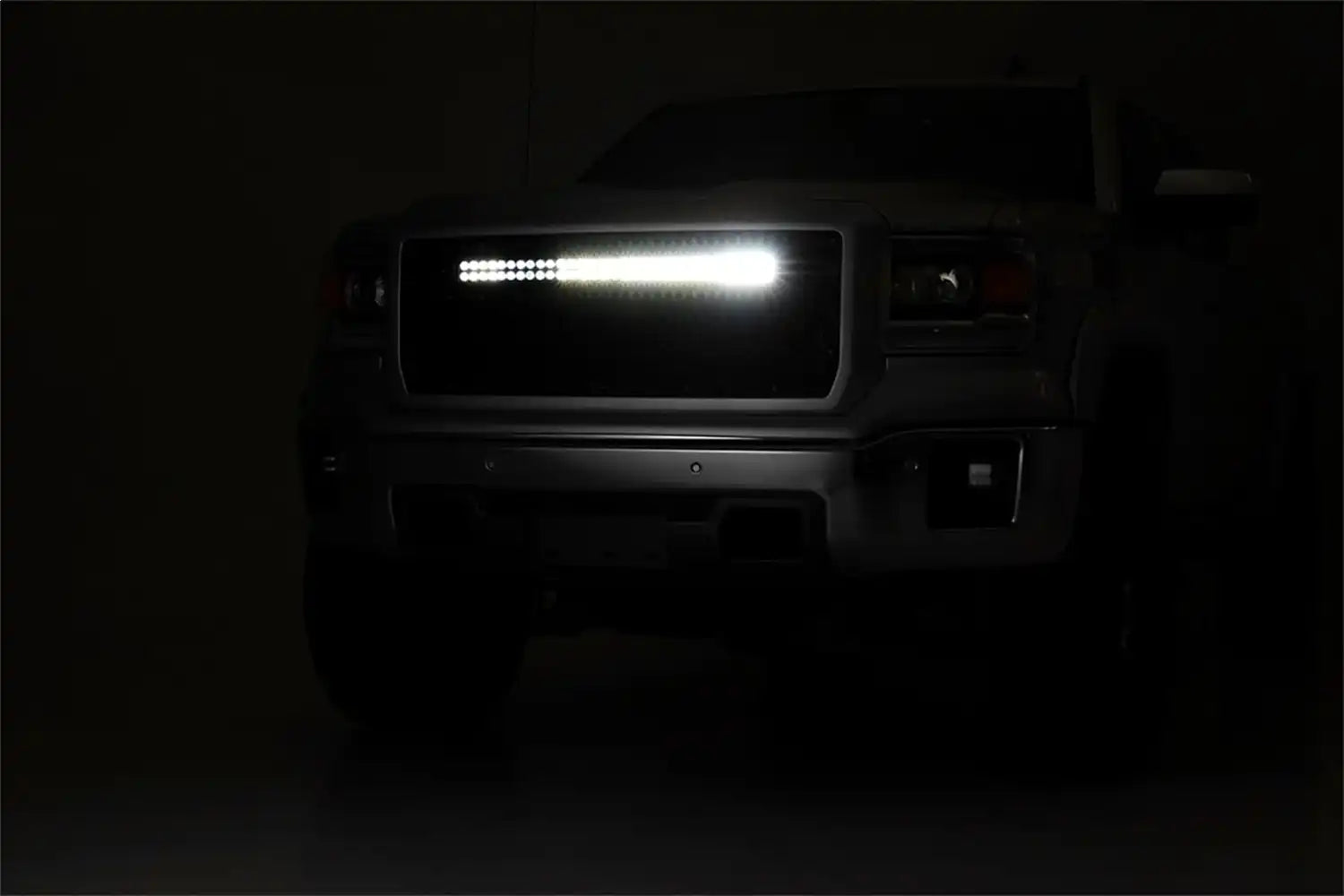 gmc-led-grille-drbs_70190-dark_2.jpg