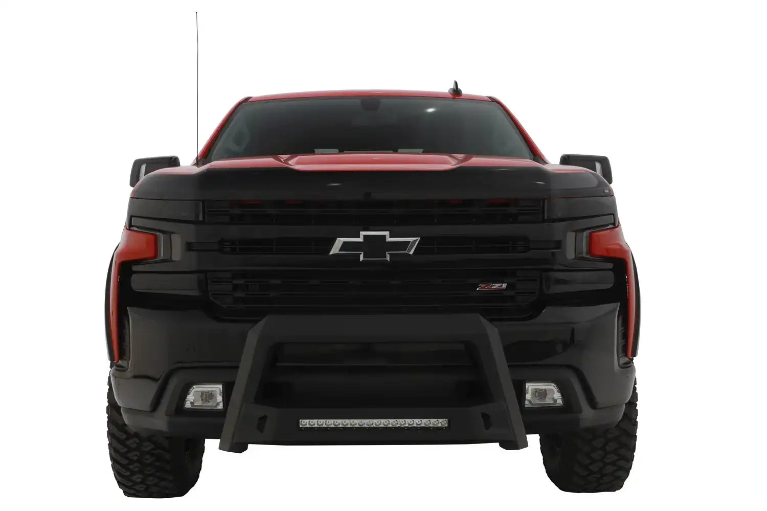 lund_revolutionbullbar_onvehicle_86521214.jpg
