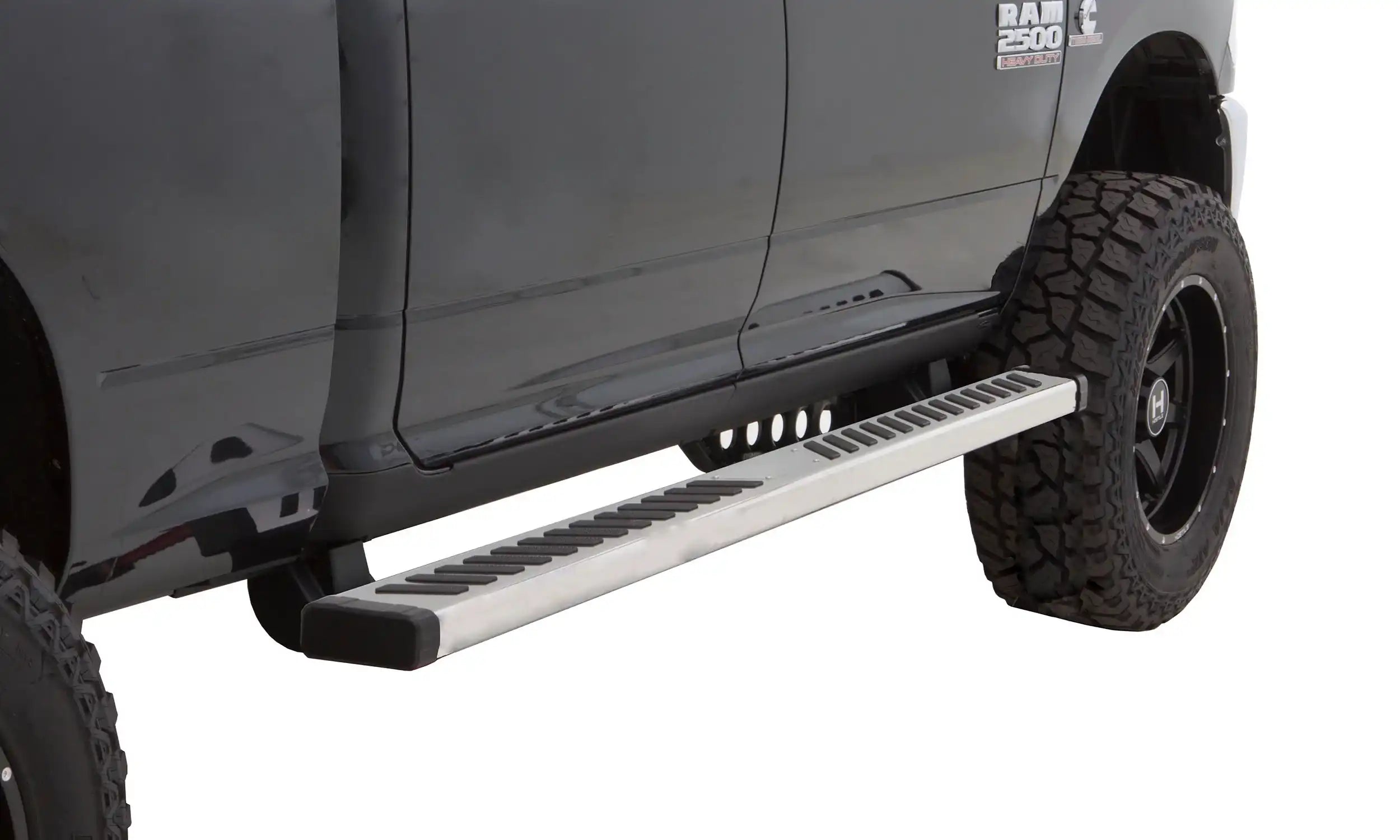 lund_summitridge2.0_chrome_mounted2.jpg
