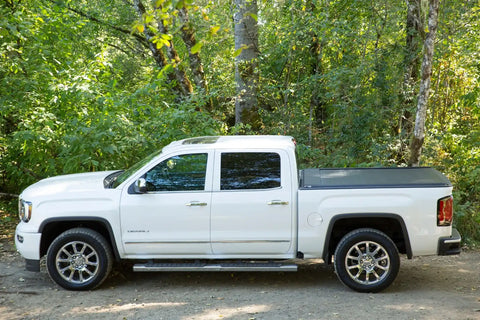 Pace Edwards KECA35A66 - UltraGroove® Tonneau Cover Incl. Canister/Rails Retractable Black