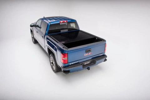 Retrax RetraxPRO Retractable Tonneau Cover