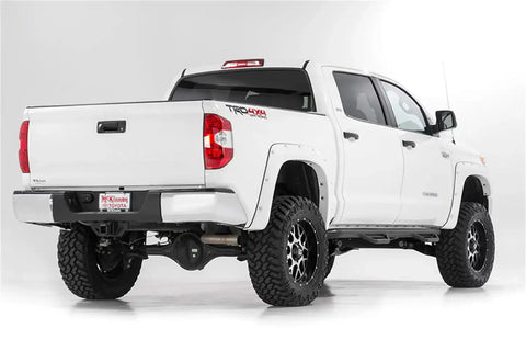 toyota-16-tundra-white-rp-studio-773n2.jpg