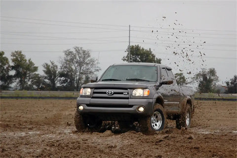 toyota-lift-kit_750s-installed-1_1.jpg