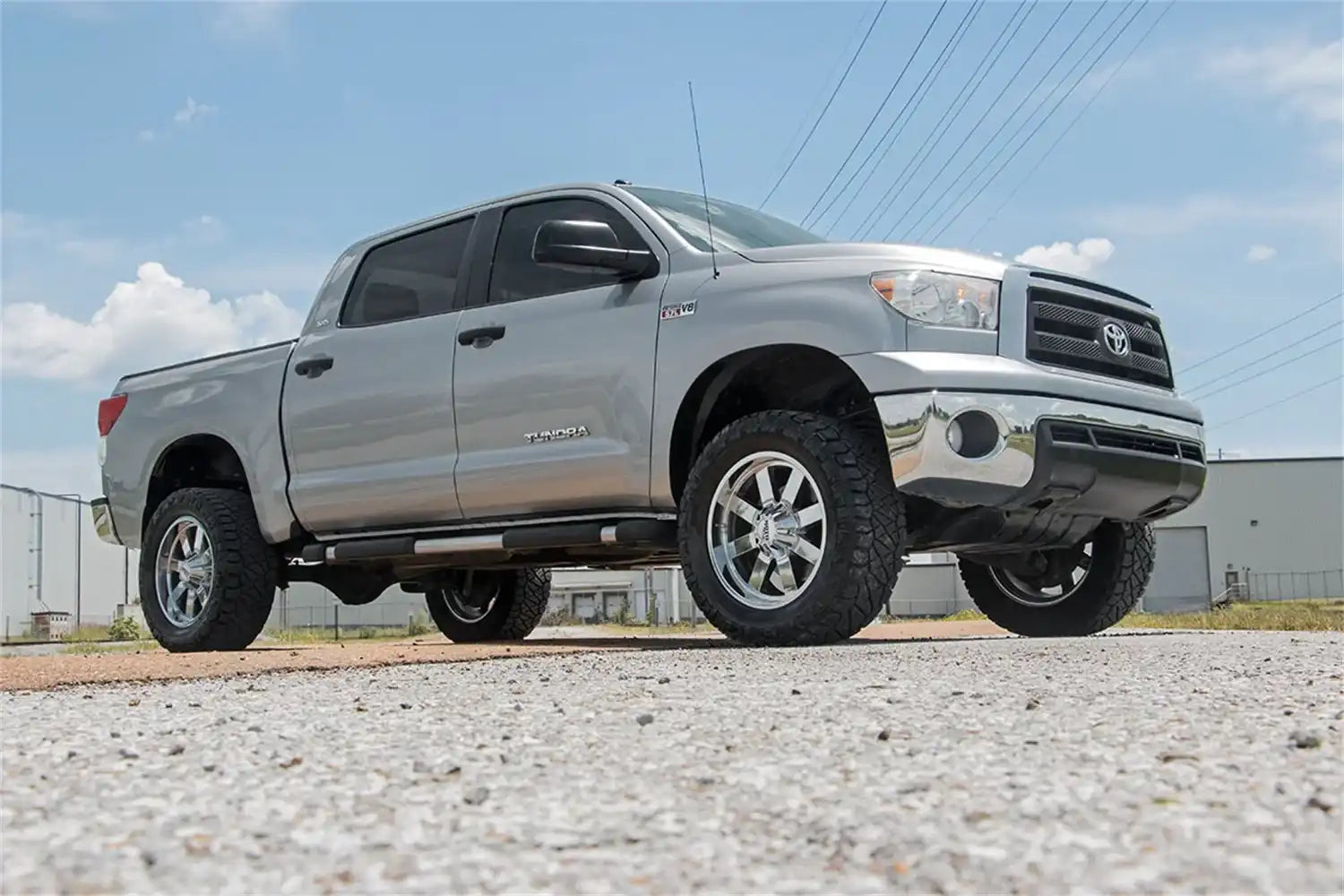 toyota-lift-kit_76720-silvertundra2_1_1_1.jpg