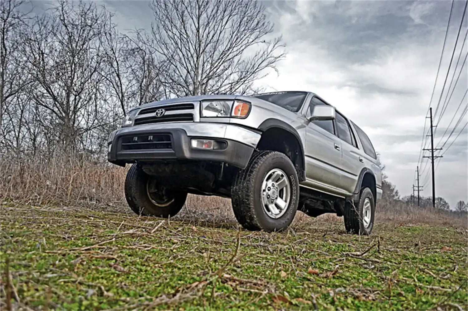 toyota-lift-kit_771n2-installed-1_1_1_1.jpg