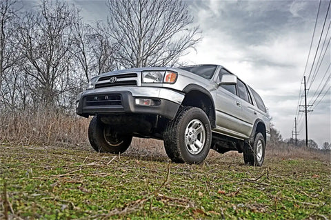 toyota-lift-kit_771n2-installed-1_1_1_1.jpg